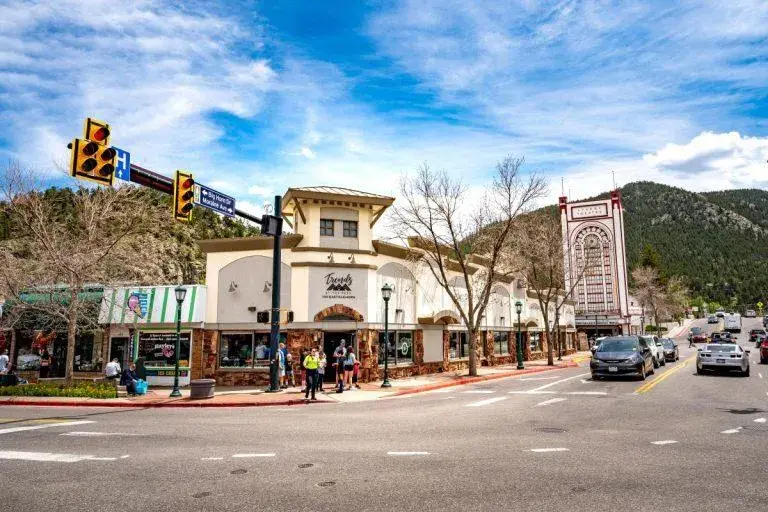 Colorado Scenic Road Trip: 5 Days From Denver to the Rockies